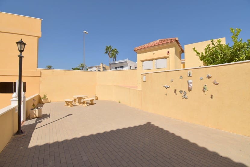 2 sypialnia Apartament na sprzedaż w Villamartin z basenem - 139 995 € (Ref: 9304961)