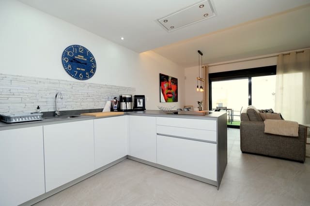 2 soveværelse Penthouse til salg i Los Balcones med swimmingpool - € 264.900 (Ref: 9304963)