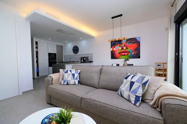 2 soveværelse Penthouse til salg i Los Balcones med swimmingpool - € 264.900 (Ref: 9304963)