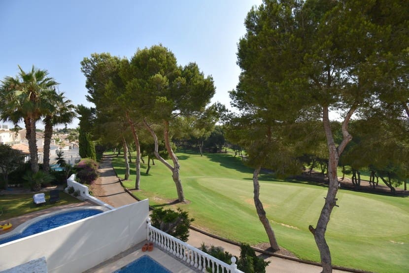 Chalet de 3 habitaciones en Las Ramblas Golf en venta con piscina - 675.000 € (Ref: 9304967)