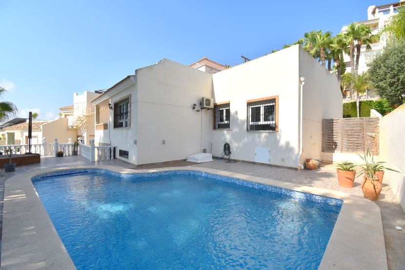 Chalet de 3 habitaciones en Las Ramblas Golf en venta con piscina - 675.000 € (Ref: 9304967)