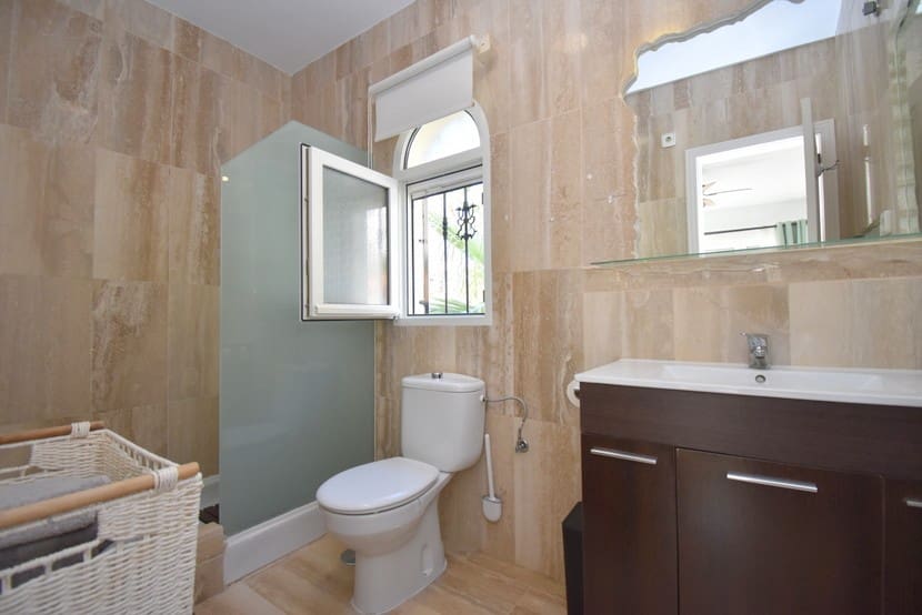 Chalet de 3 habitaciones en Las Ramblas Golf en venta con piscina - 675.000 € (Ref: 9304967)