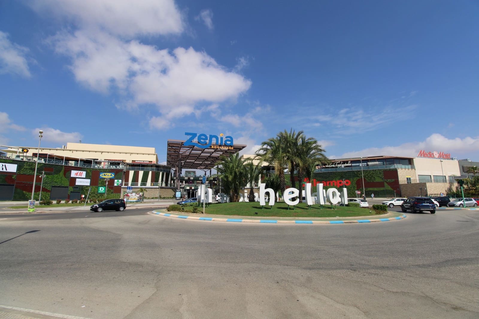 Chalet de 3 habitaciones en Las Ramblas Golf en venta con piscina - 675.000 € (Ref: 9304967)