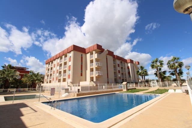 Ático de 1 habitación en Cabo Roig, Orihuela en venta con piscina - 144.500 € (Ref: 9304975)