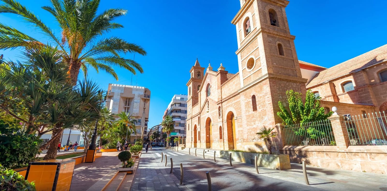 Studio te koop in Torrevieja met zwembad - € 147.500 (Ref: 9310547)