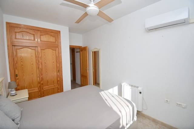 3 Zimmer Villa zu verkaufen in Villamartin, Orihuela - 214.999 € (Ref: 9312420)