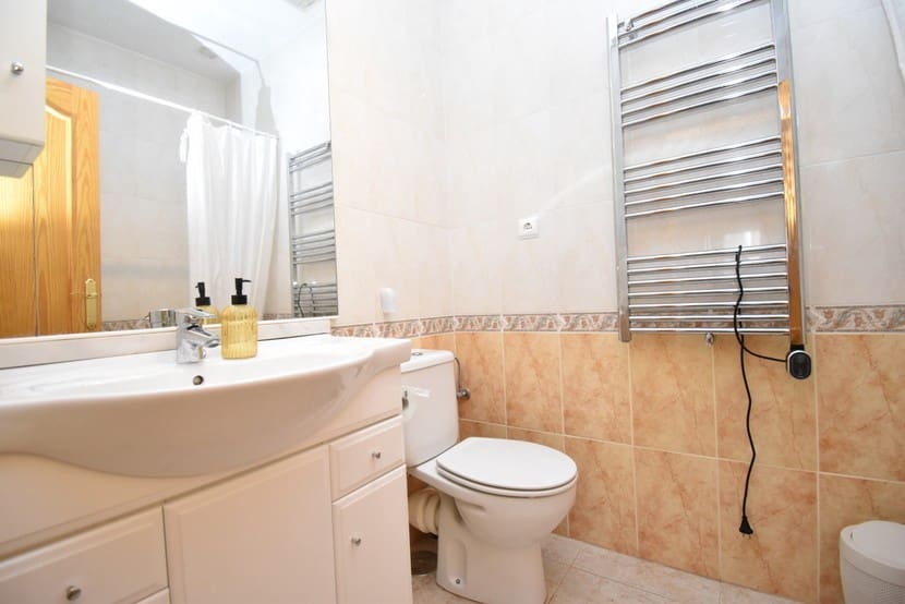 3 Zimmer Villa zu verkaufen in Villamartin - 214.999 € (Ref: 9312420)