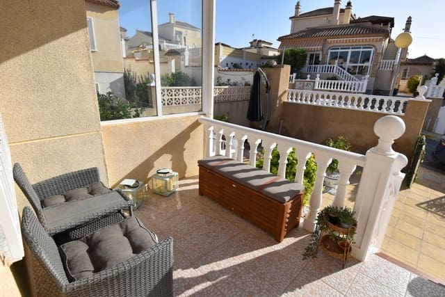 3 Zimmer Villa zu verkaufen in Villamartin, Orihuela - 214.999 € (Ref: 9312420)