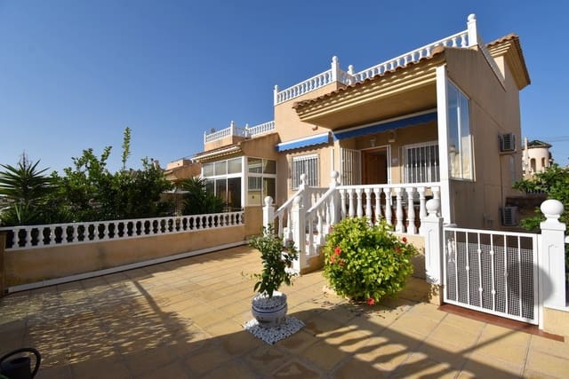 3 Zimmer Villa zu verkaufen in Villamartin, Orihuela - 214.999 € (Ref: 9312420)