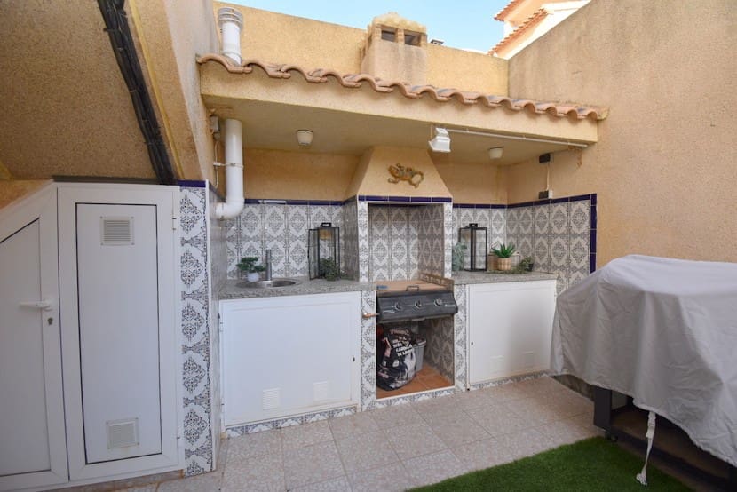 3 Zimmer Villa zu verkaufen in Villamartin - 214.999 € (Ref: 9312420)