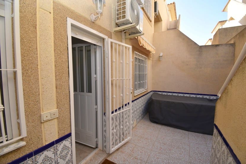 3 Zimmer Villa zu verkaufen in Villamartin - 214.999 € (Ref: 9312420)