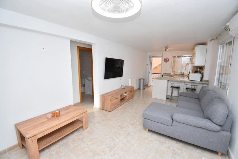 3 Zimmer Villa zu verkaufen in Villamartin - 214.999 € (Ref: 9312420)