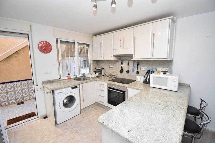 3 Zimmer Villa zu verkaufen in Villamartin - 214.999 € (Ref: 9312420)