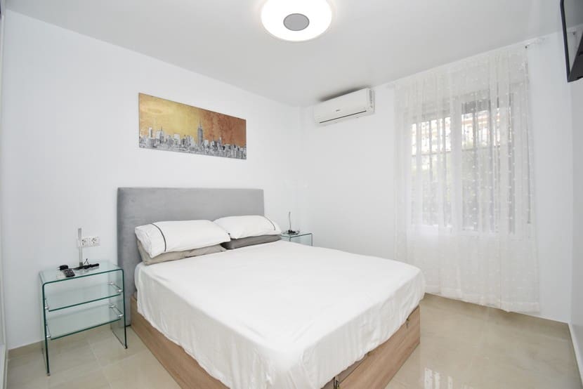 2 sovrum Lägenhet till salu i Torrevieja - 135 000 € (Ref: 9317305)