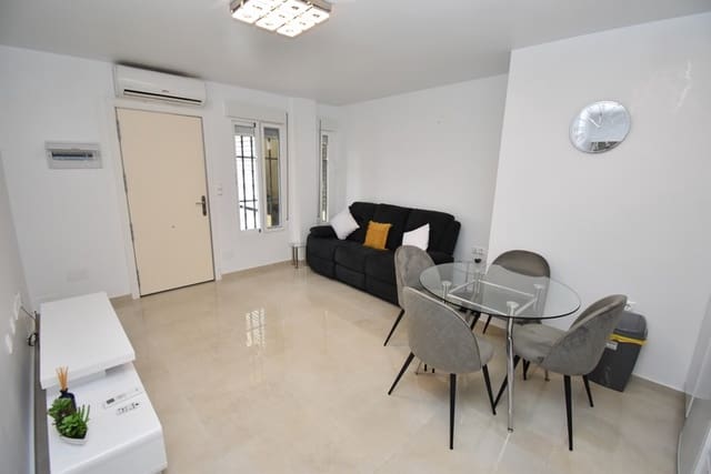 Apartamento de 2 habitaciones en La Veleta, Torrevieja en venta - 135.000 € (Ref: 9317305)