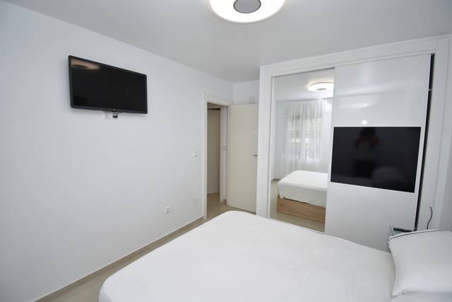 Apartamento de 2 habitaciones en La Veleta, Torrevieja en venta - 135.000 € (Ref: 9317305)