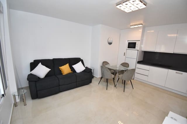 Apartamento de 2 habitaciones en La Veleta, Torrevieja en venta - 135.000 € (Ref: 9317305)