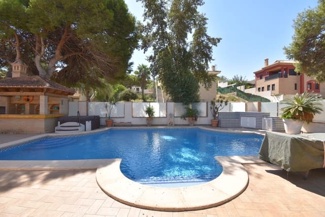 6 Zimmer Villa zu verkaufen in La Zenia, Orihuela mit Pool - 1.149.995 € (Ref: 9317312)