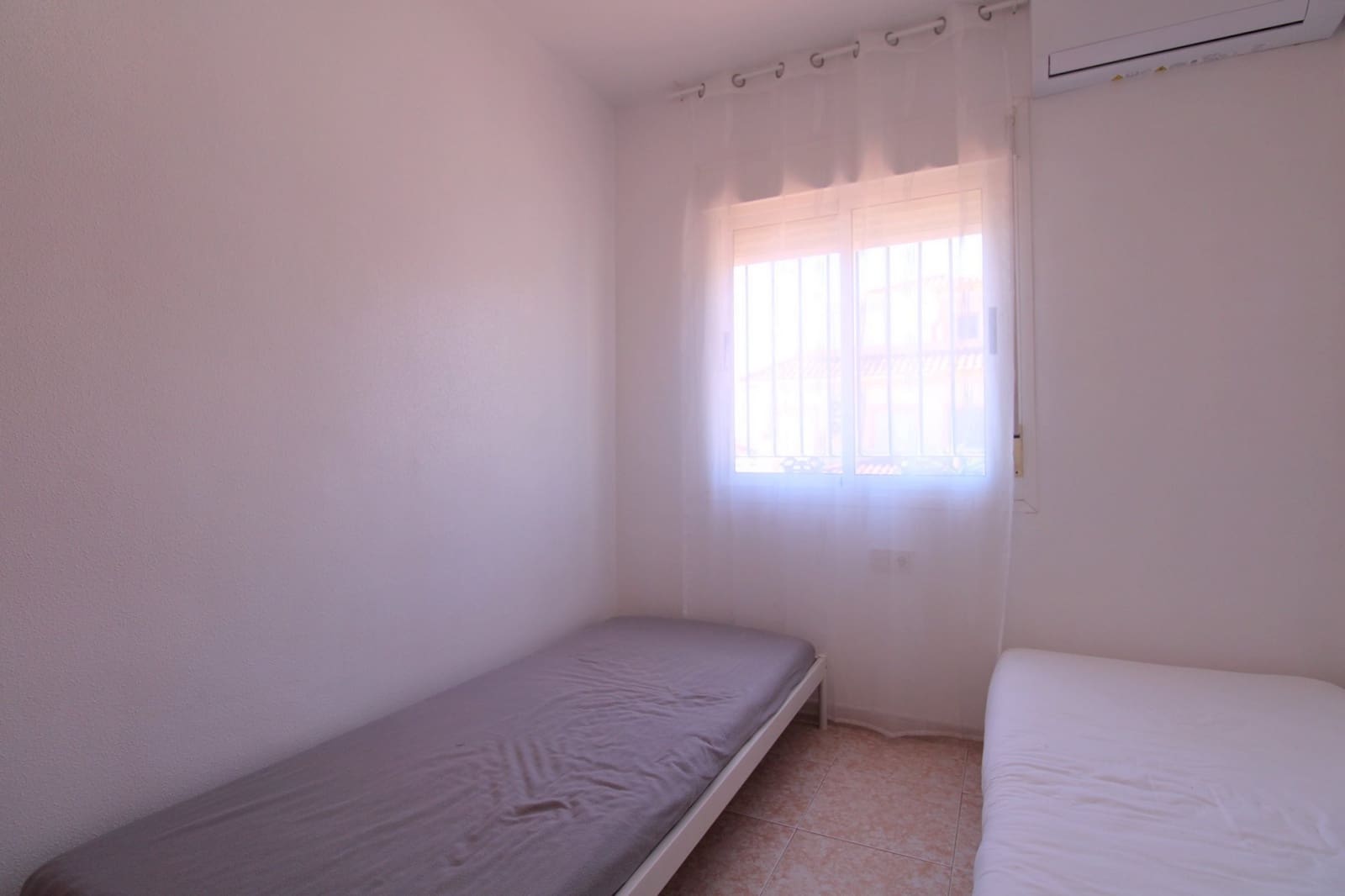 2 soverom Hus til salgs i Torrevieja med svømmebasseng - € 165 000 (Ref: 9317314)