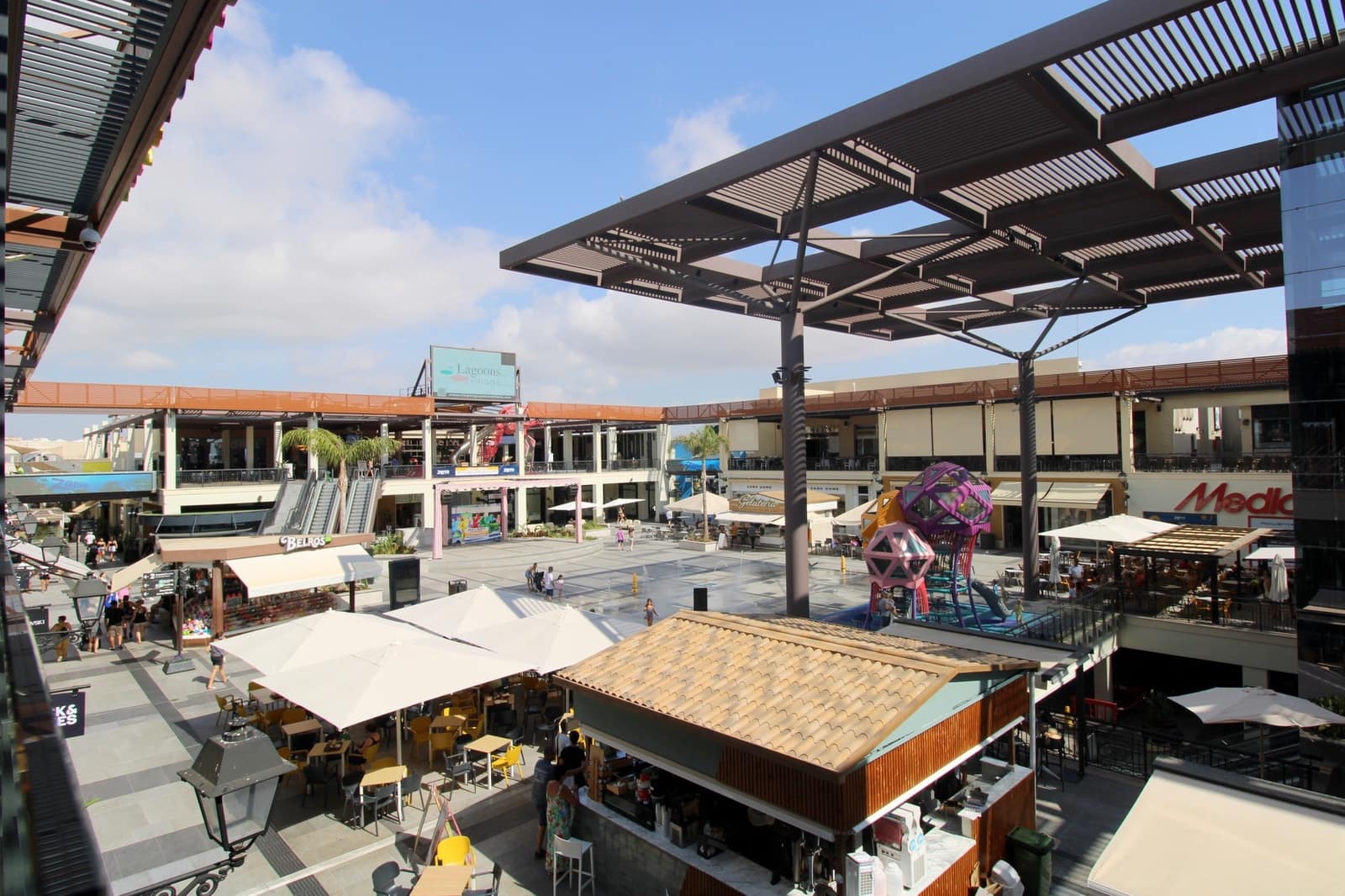 Chalet de 4 habitaciones en Las Ramblas Golf en venta con piscina - 350.000 € (Ref: 9317315)