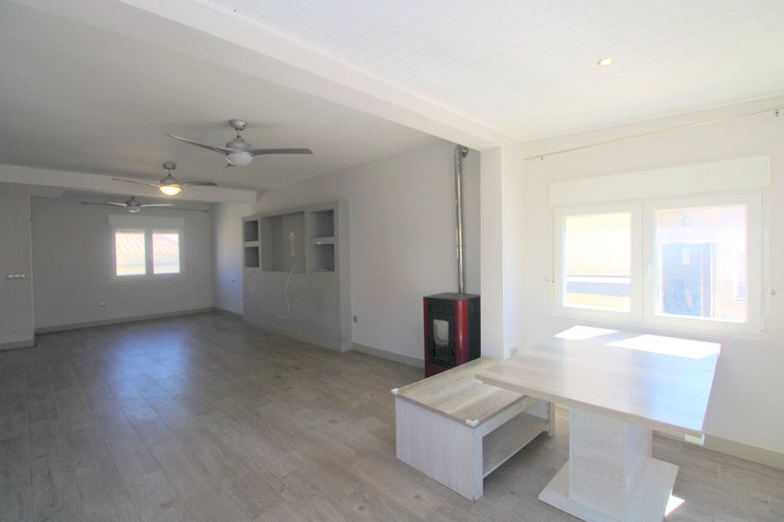 3 Zimmer Villa zu verkaufen in Villamartin mit Pool - 249.900 € (Ref: 9317319)