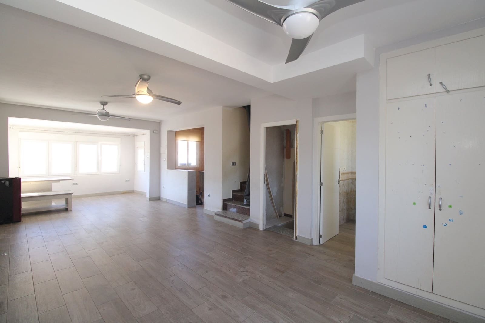 3 Zimmer Villa zu verkaufen in Villamartin mit Pool - 249.900 € (Ref: 9317319)