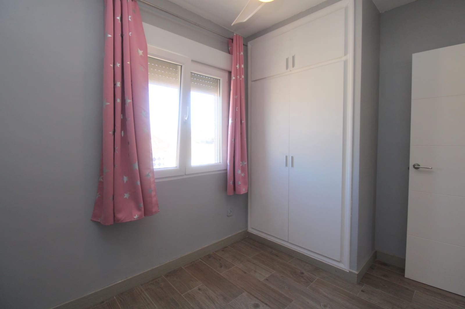 3 Zimmer Villa zu verkaufen in Villamartin mit Pool - 249.900 € (Ref: 9317319)