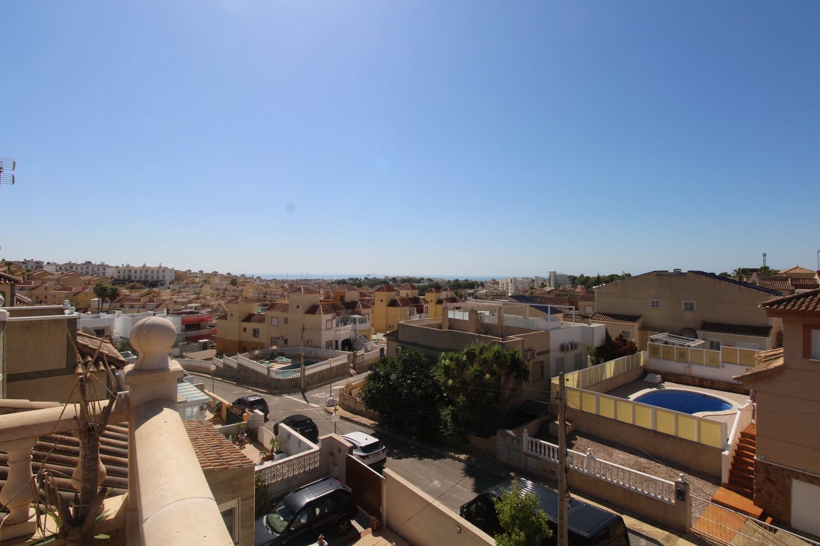 3 Zimmer Villa zu verkaufen in Villamartin mit Pool - 249.900 € (Ref: 9317319)