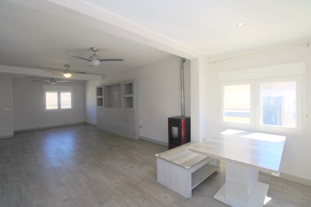 3 Zimmer Villa zu verkaufen in Villamartin, Orihuela mit Pool - 249.900 € (Ref: 9317319)