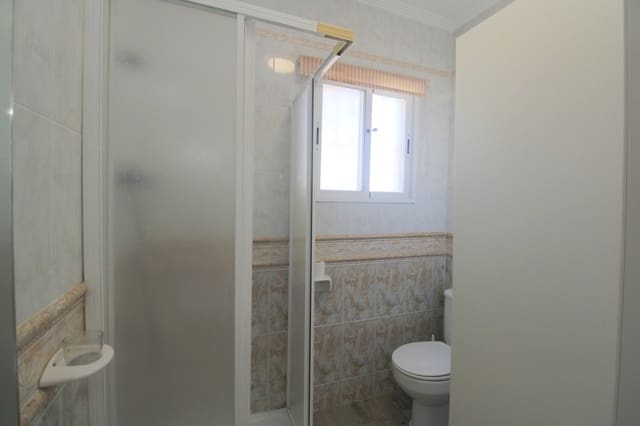 3 Zimmer Villa zu verkaufen in Villamartin, Orihuela mit Pool - 249.900 € (Ref: 9317319)