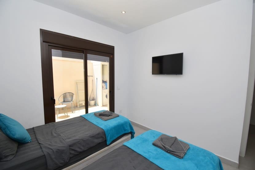 3 makuuhuone Omakotitalo myytävänä paikassa San Pedro del Pinatar mukana uima-altaan - 309 999 € (Ref: 9317322)