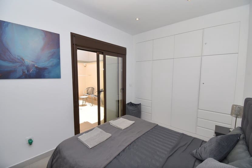 3 makuuhuone Omakotitalo myytävänä paikassa San Pedro del Pinatar mukana uima-altaan - 309 999 € (Ref: 9317322)