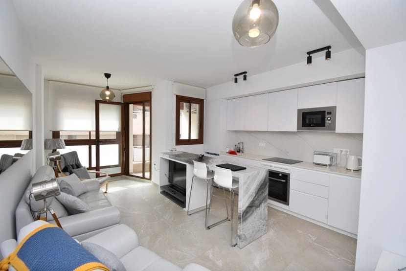 2 camera da letto Appartamento in vendita in Torrevieja con piscina - 239.999 € (Rif: 9317325)