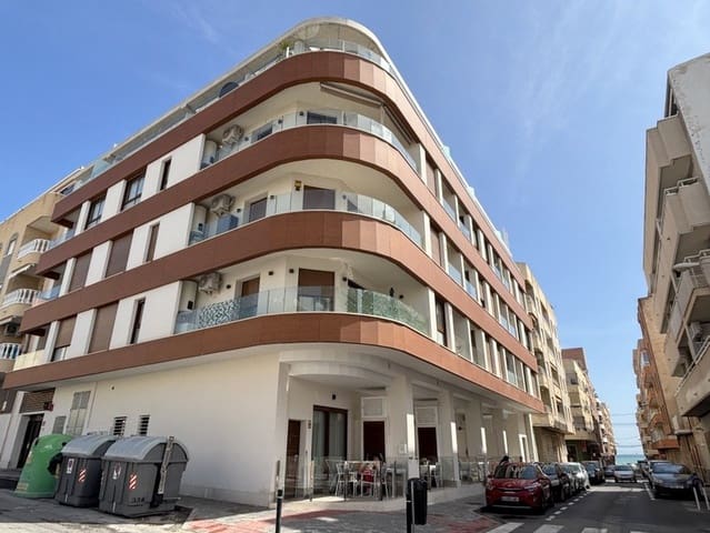 2 bedroom Apartment for sale in Playa de los Locos, Torrevieja with pool - € 239,999 (Ref: 9317325)