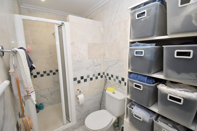 Apartamento de 2 habitaciones en Villamartin en venta con piscina - 179.999 € (Ref: 9317330)