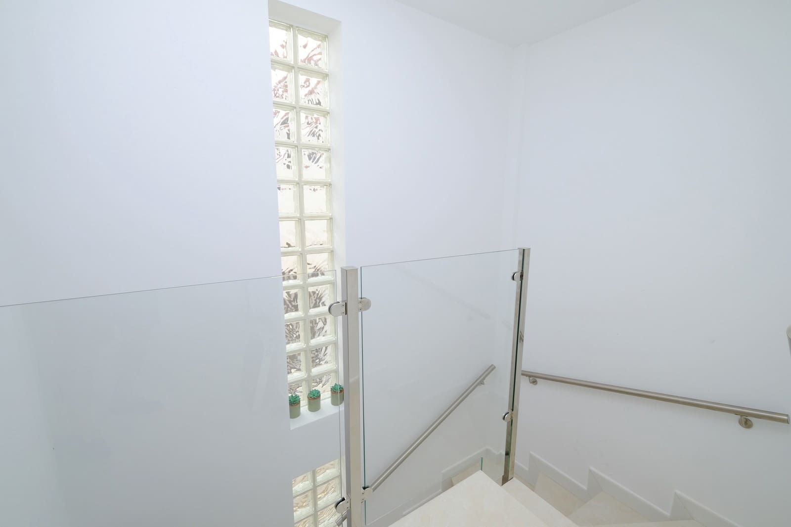 3 bedroom Villa for sale in Villamartin with pool - € 269,995 (Ref: 9321587)