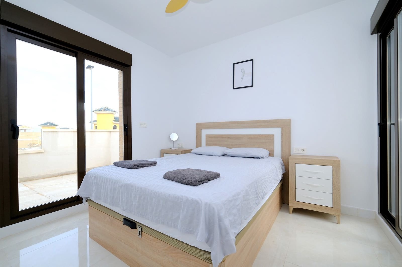 3 bedroom Villa for sale in Villamartin with pool - € 269,995 (Ref: 9321587)