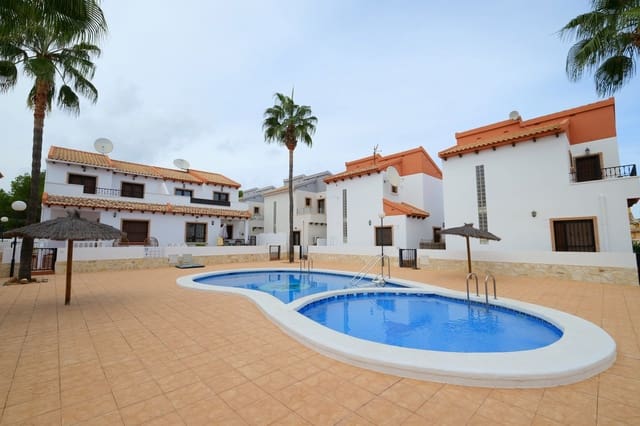 3 bedroom Villa for sale in Villamartin, Orihuela with pool - € 269,995 (Ref: 9321587)