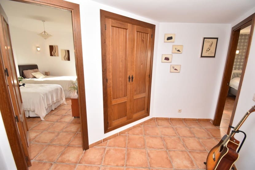2 slaapkamer Appartement te koop in Punta Prima met zwembad - € 299.995 (Ref: 9321591)