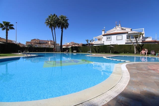 3 soverom Hus til salgs i Playa Flamenca, Orihuela med svømmebasseng - € 379 900 (Ref: 9324241)