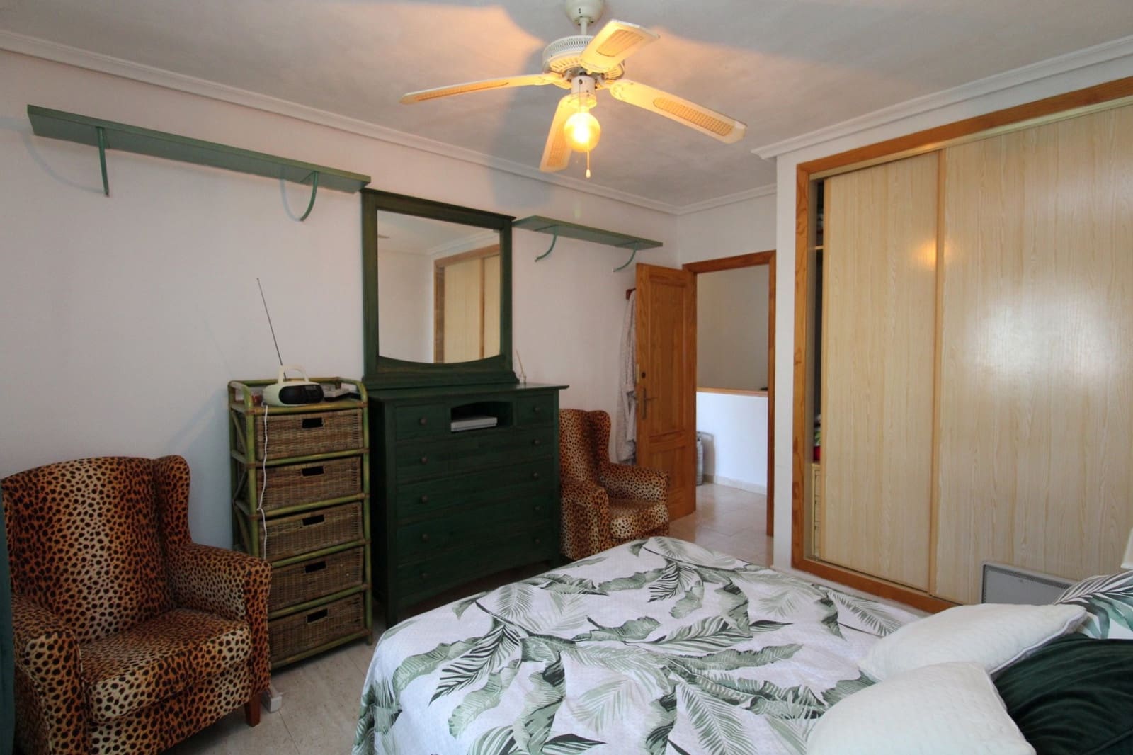 3 slaapkamer Huis te koop in Playa Flamenca met zwembad - € 379.900 (Ref: 9324241)