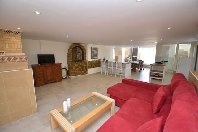 2 bedroom Villa for sale in Los Altos with pool - € 250,000 (Ref: 9324242)