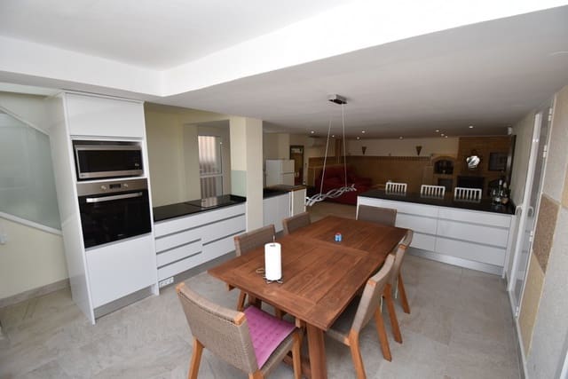 2 bedroom Villa for sale in Los Altos with pool - € 250,000 (Ref: 9324242)