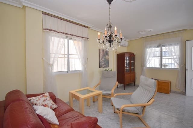 2 bedroom Villa for sale in Los Altos with pool - € 250,000 (Ref: 9324242)