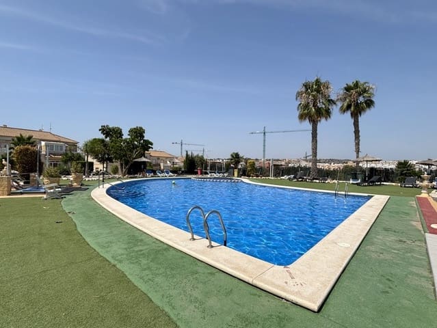 2 bedroom Villa for sale in Los Altos with pool - € 250,000 (Ref: 9324242)