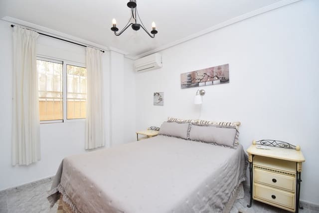 2 soverom Villa til salgs i Los Altos med svømmebasseng - € 249 999 (Ref: 9324242)