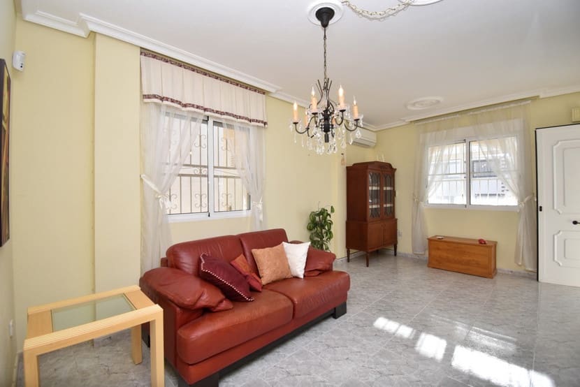 2 Zimmer Villa zu verkaufen in Los Altos mit Pool - 249.999 € (Ref: 9324242)