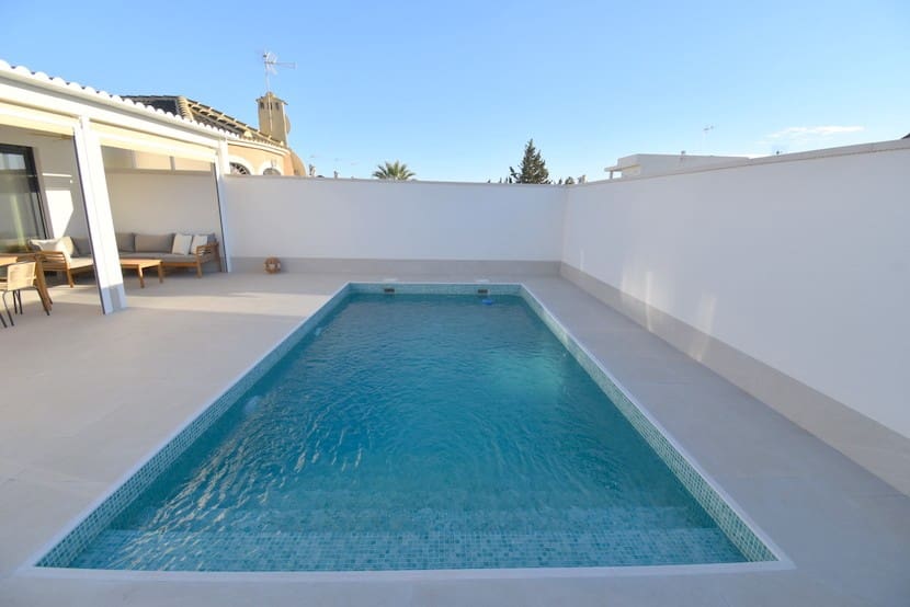 3 soverom Villa til salgs i El Chaparral med svømmebasseng - € 499 000 (Ref: 9324245)