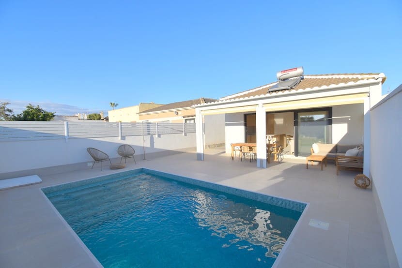 3 soverom Villa til salgs i El Chaparral med svømmebasseng - € 499 000 (Ref: 9324245)