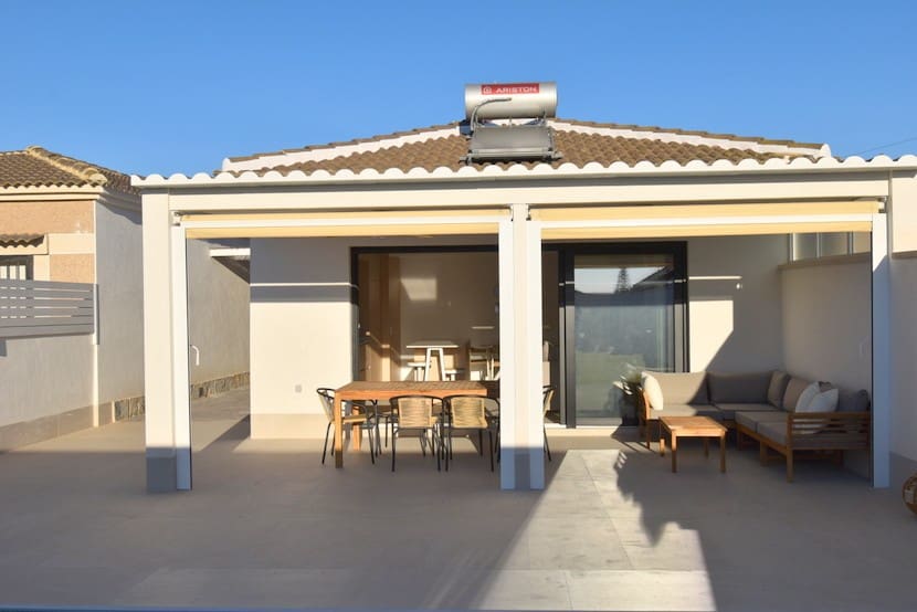 3 soverom Villa til salgs i El Chaparral med svømmebasseng - € 499 000 (Ref: 9324245)